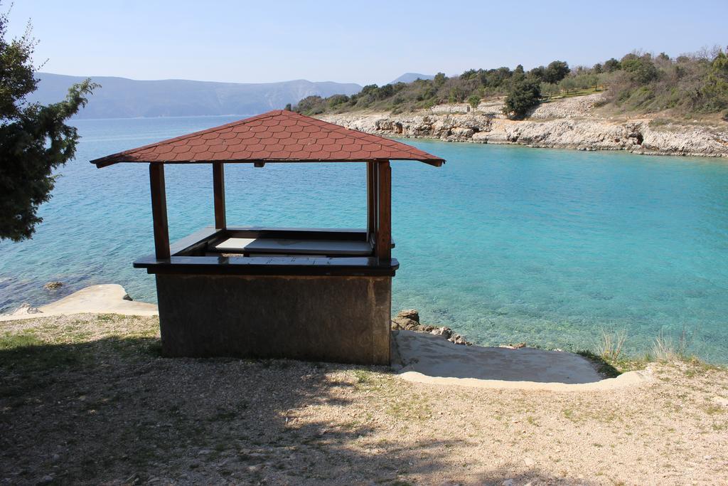 Apartman Luburic Pinezići Exteriér fotografie
